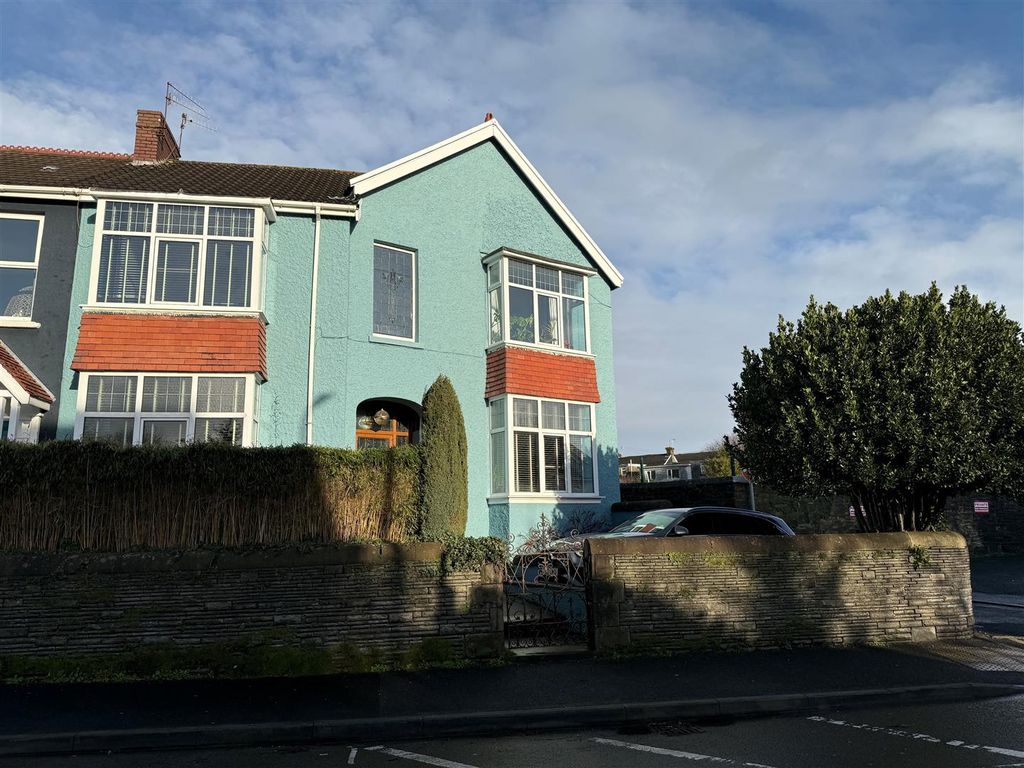 Property photo 1 of 38 Front.Jpg