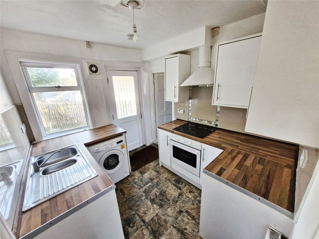 Property photo 2 of 10 Picture No. 02