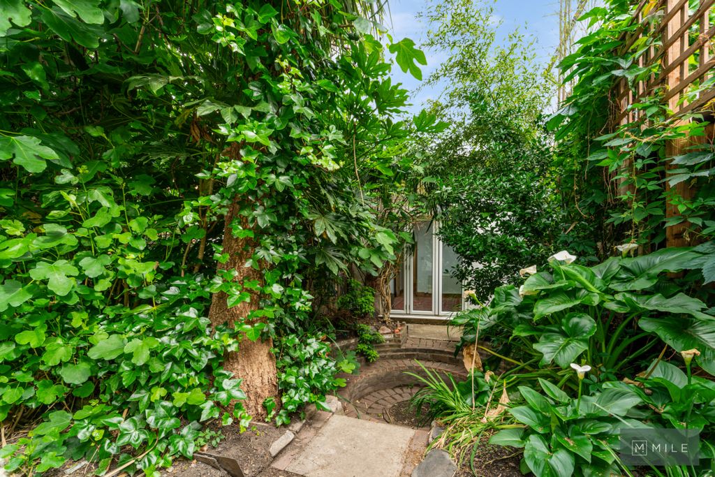 Property photo 3 of 13 12-W