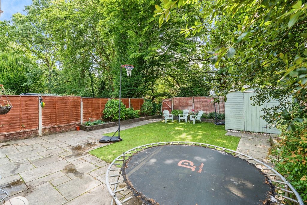 Property photo 2 of 18 Photo