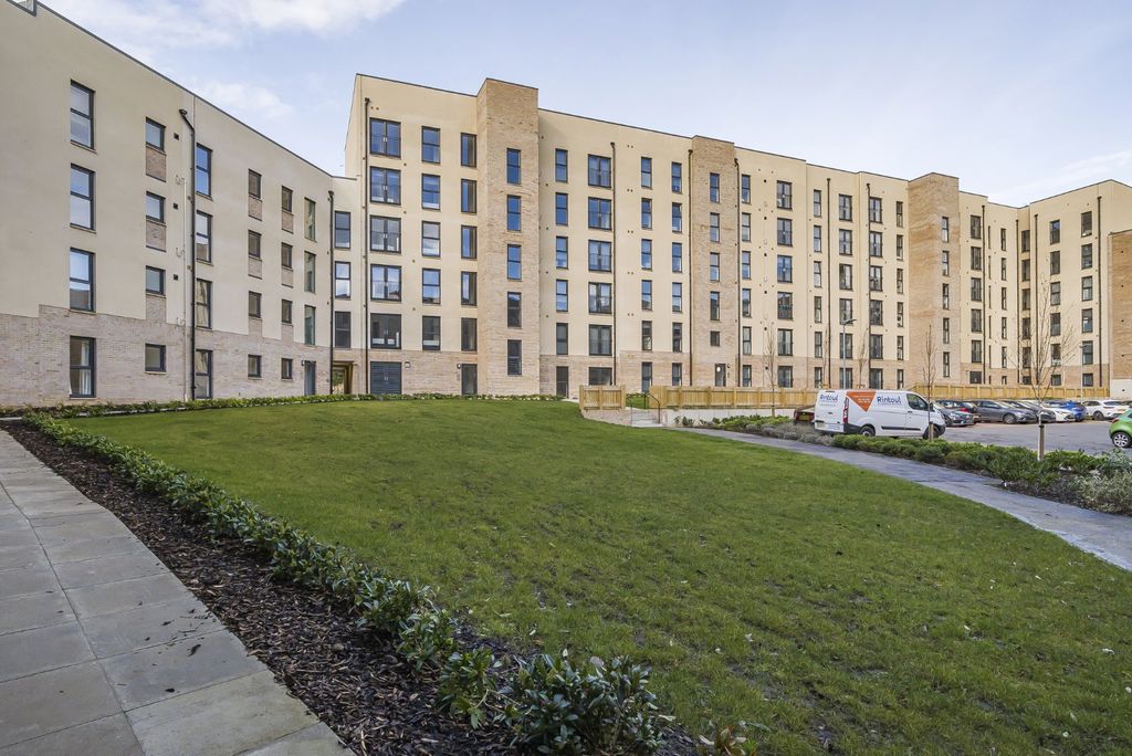 Property photo 2 of 15 Photo 2