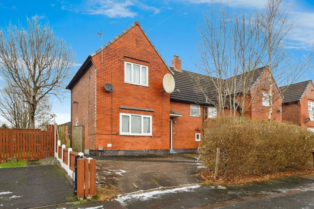 Property photo 1 of 18 Front