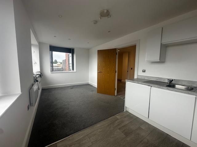 Property photo 3 of 8 Img_0347.Jpg