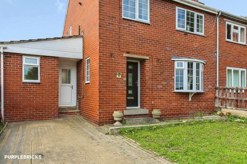 Property photo 1 of 18