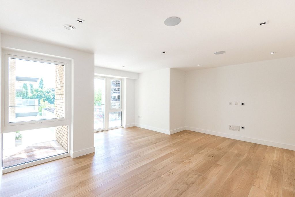 Property photo 1 of 7 Picture No. 05