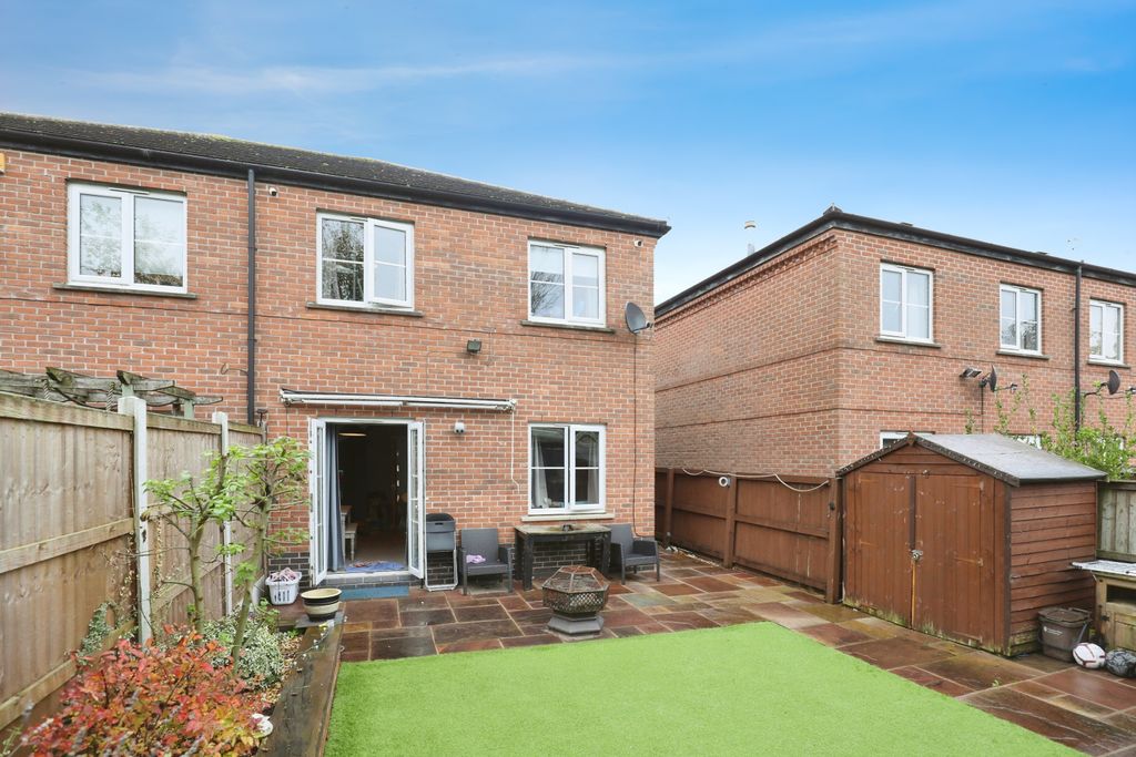 Property photo 2 of 19 Rear Garden
