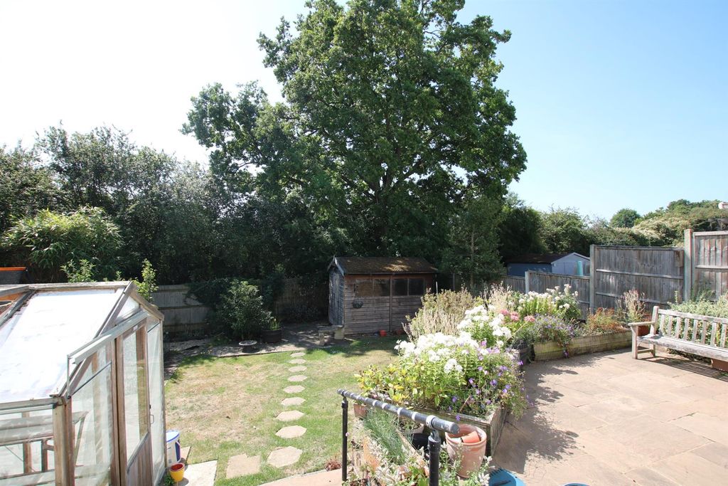 Property photo 2 of 16 Img_2609.Jpg