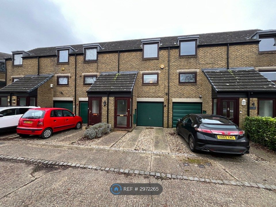 Property photo 1 of 31