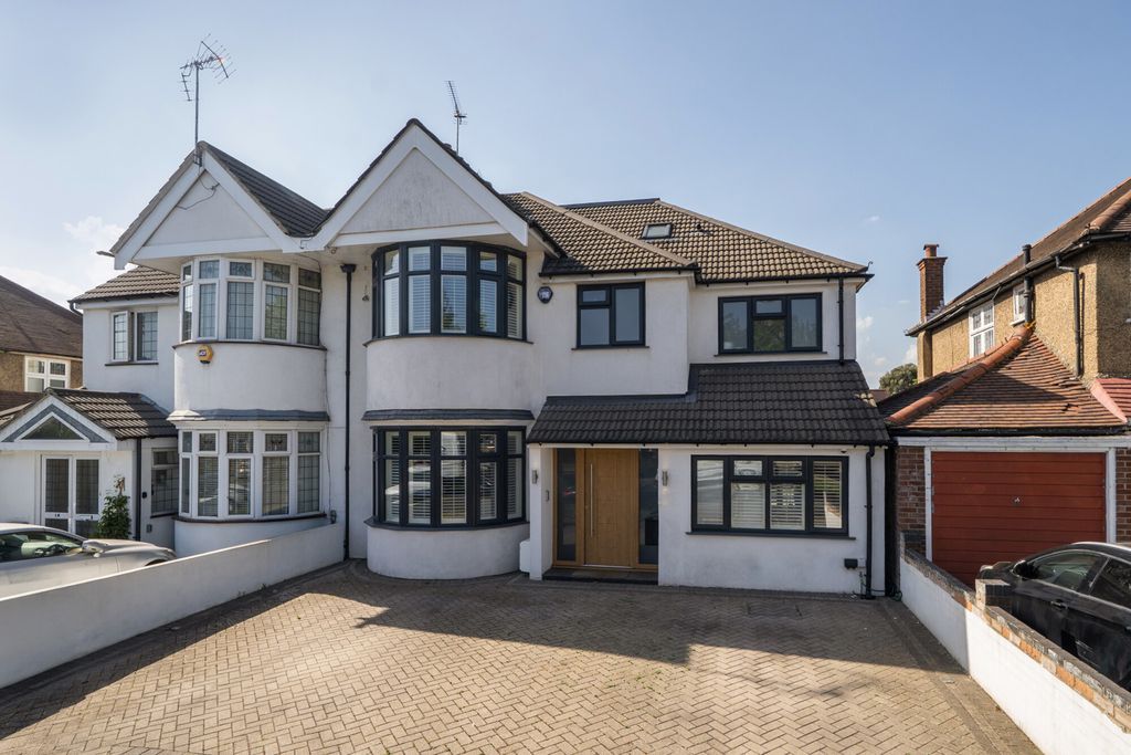 Property photo 1 of 38 1466433-2-6A15c9A...