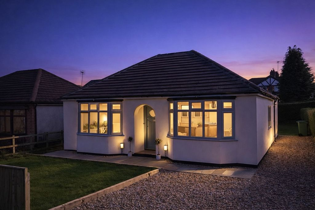 Property photo 1 of 12 Beautifully Refurbished Bungalow