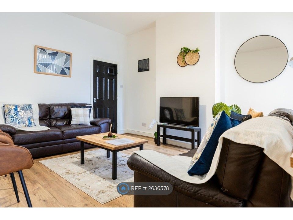 Property photo 2 of 13 Open Plan Living Room