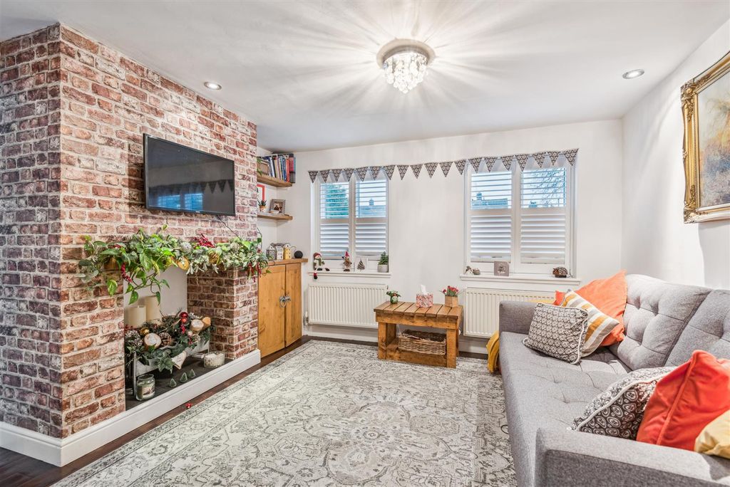 Property photo 2 of 22 Dsc_4828-Adfe89E71093Bb96Bb2127Afefdf3425.Jpg