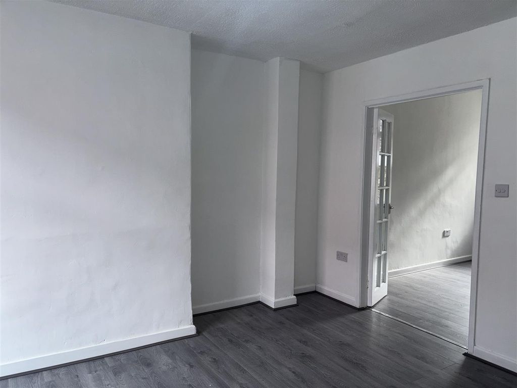 Property photo 3 of 14 Img_1214.Jpeg