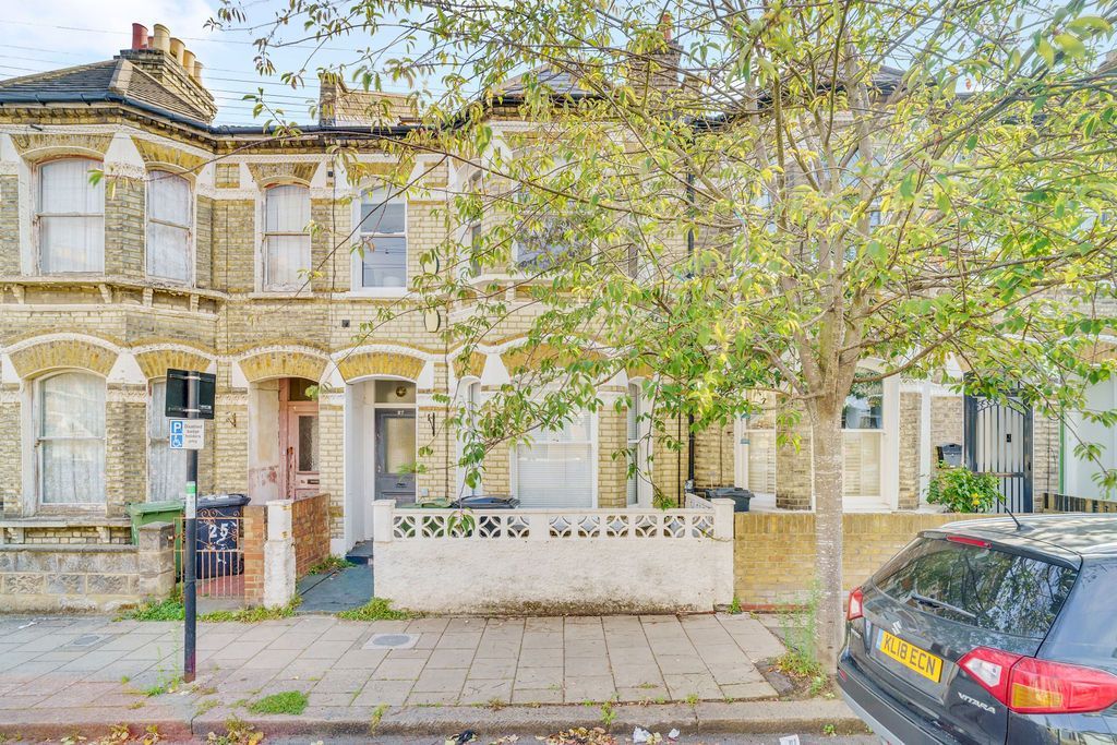 Property photo 1 of 27