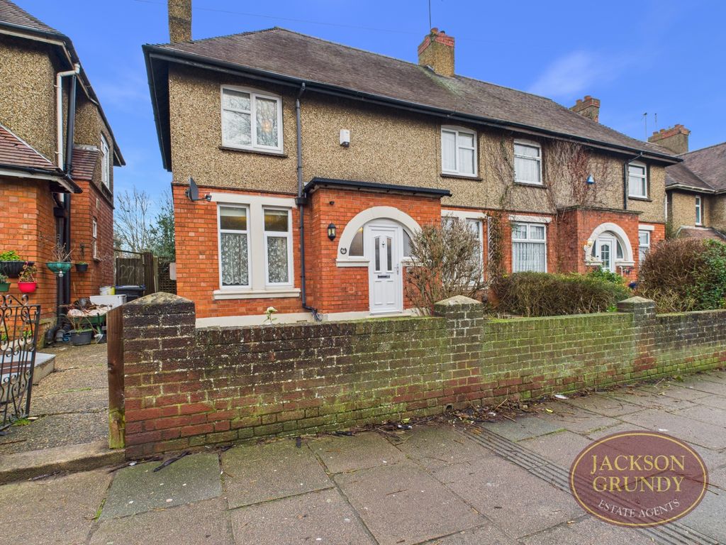 Property photo 1 of 17 Photo 13