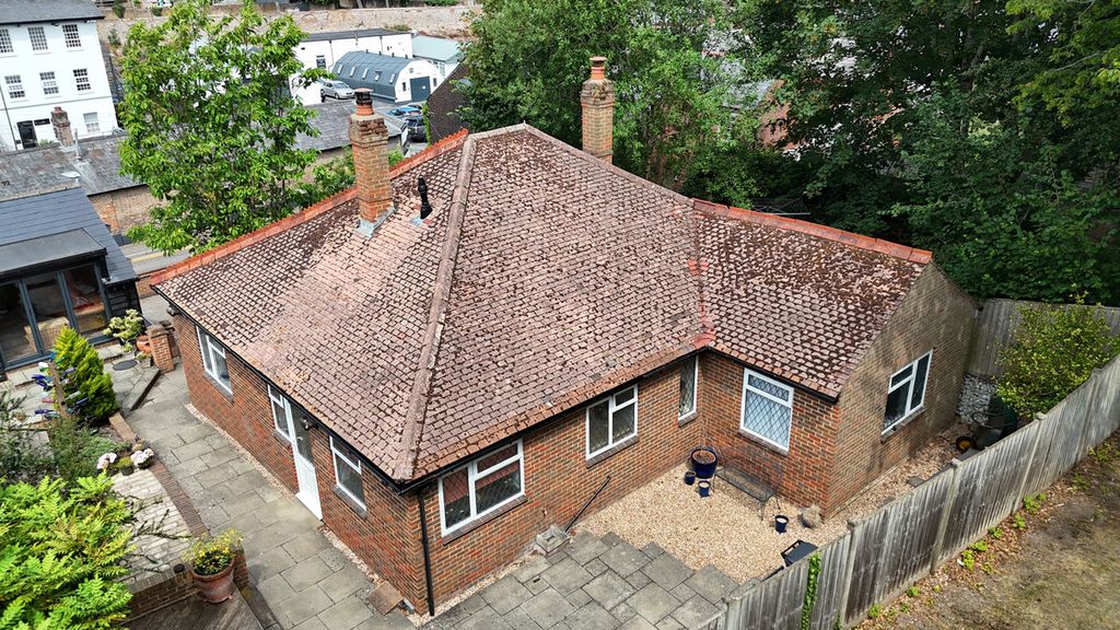 Property photo 1 of 28