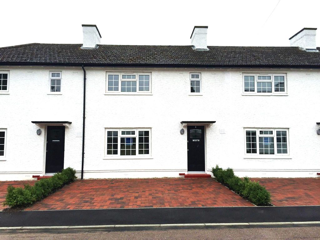 Property photo 1 of 6 Front