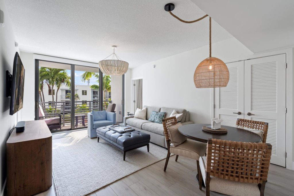 Property photo 3 of 10 <Alttext/>