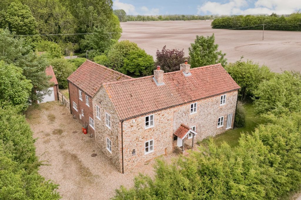 Property photo 1 of 16 Picture No. 43