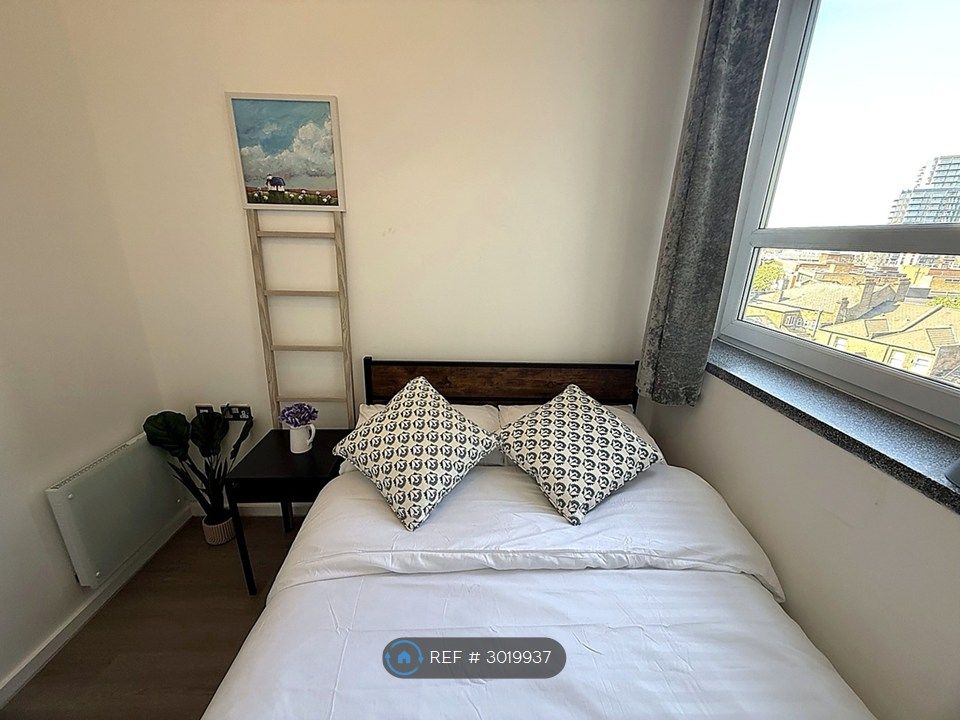 Property photo 3 of 12 Second Bedroom