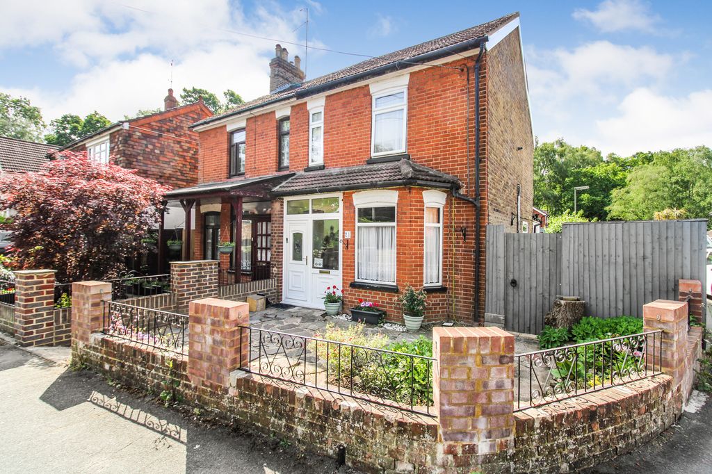 Property photo 1 of 19