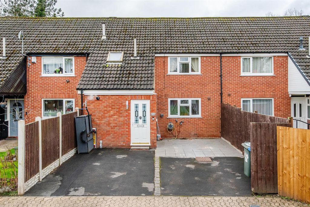 Property photo 1 of 21 Front External