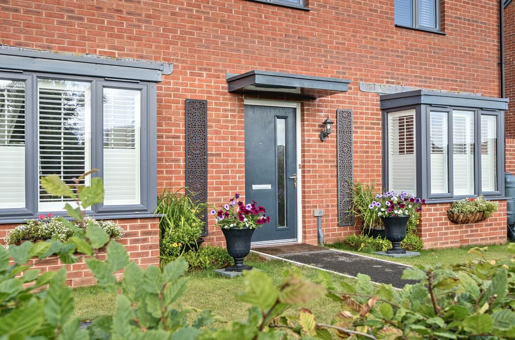 Property photo 2 of 23 1343017-21-68B570...