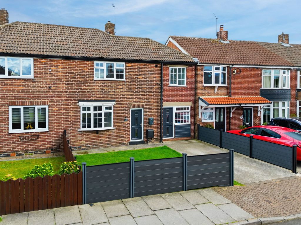 Property photo 1 of 33