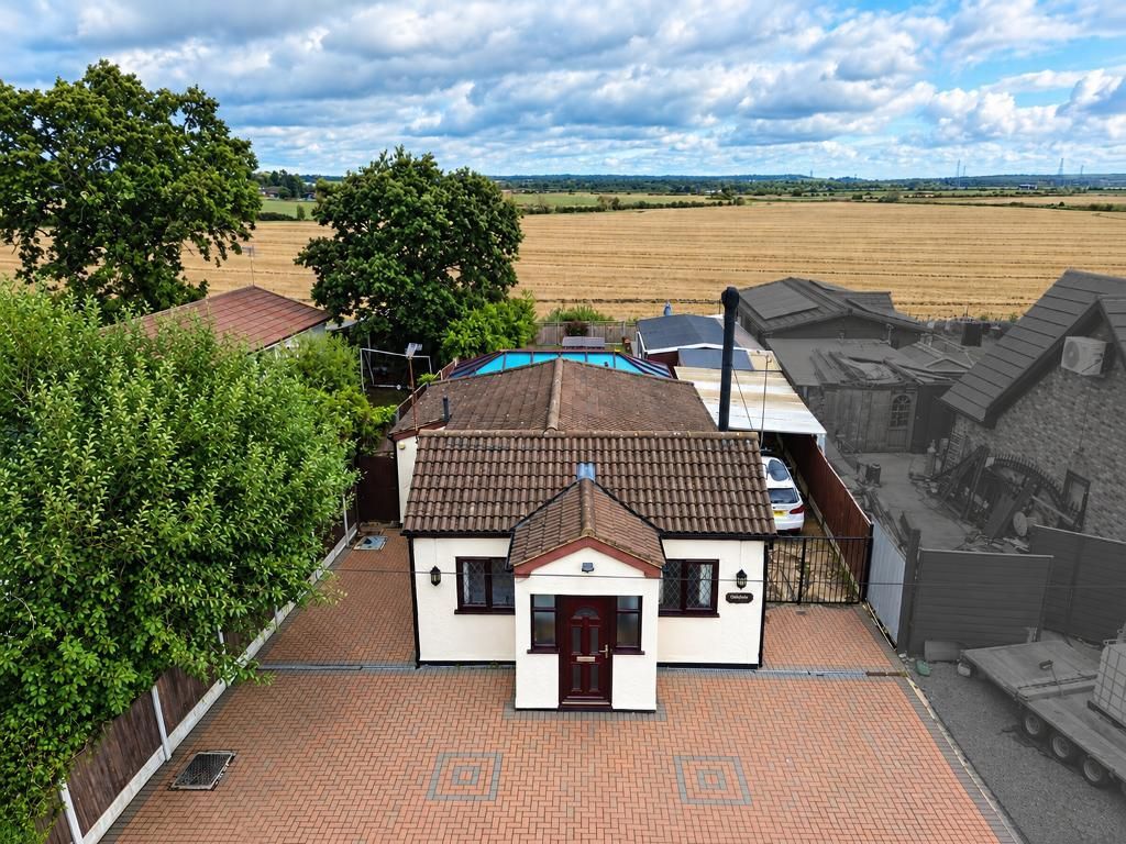 Property photo 1 of 30