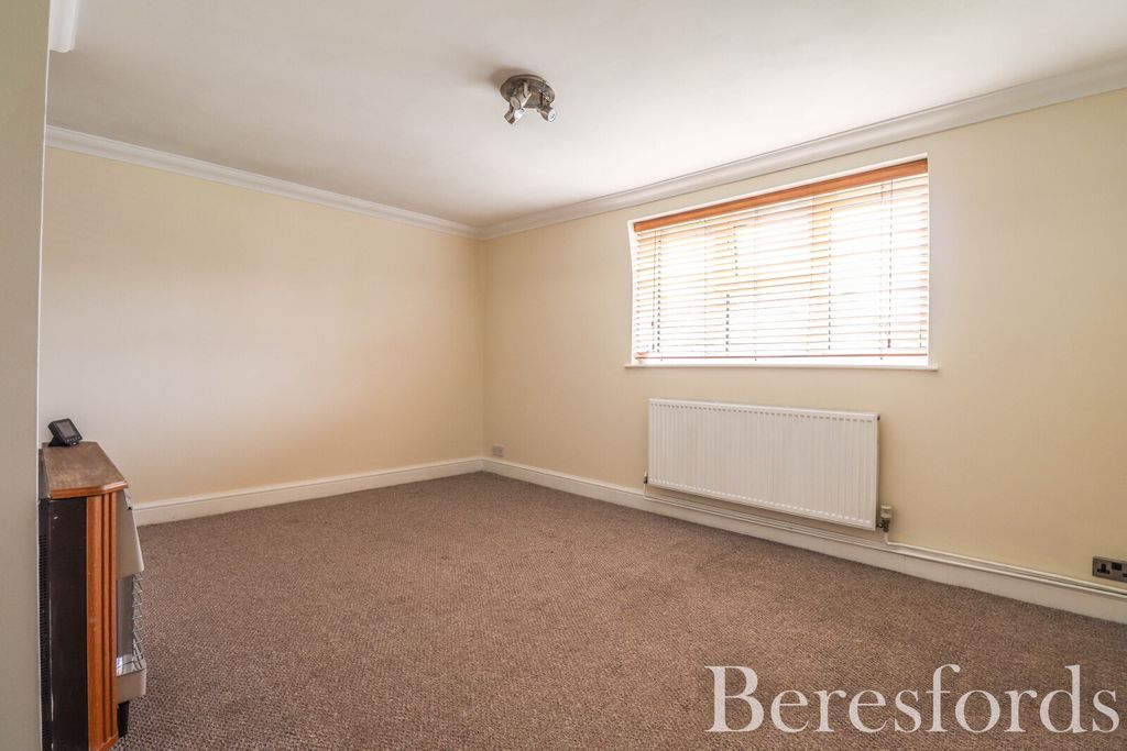 Property photo 3 of 15 Picture No. 03