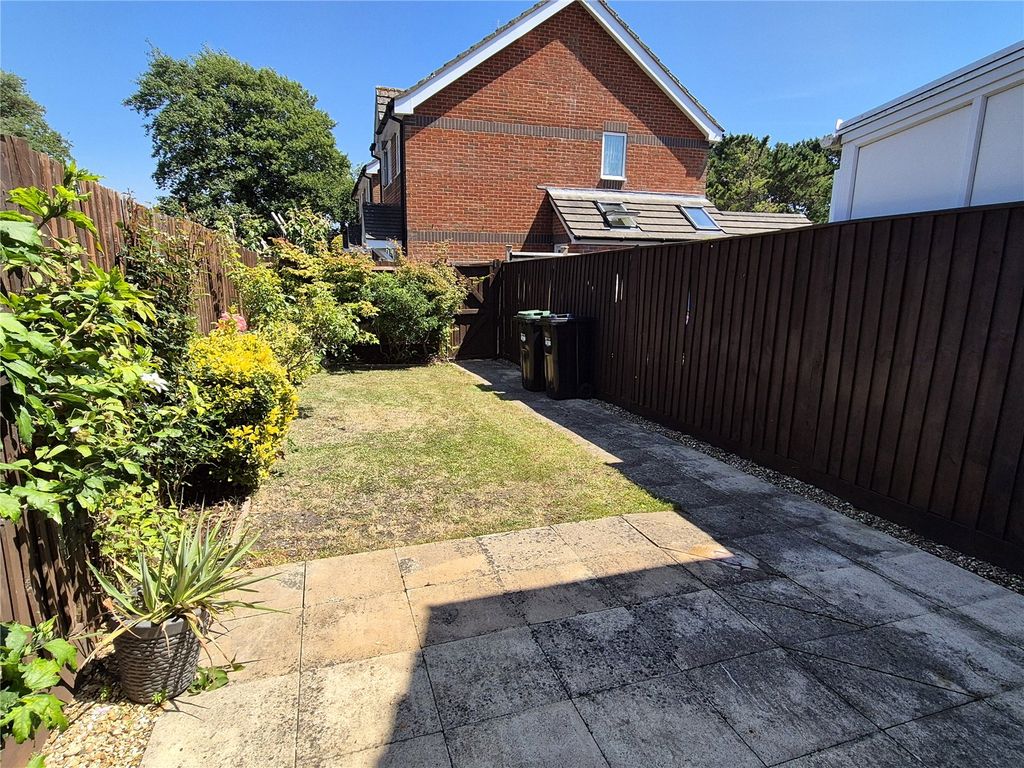 Property photo 2 of 12 Picture No. 01