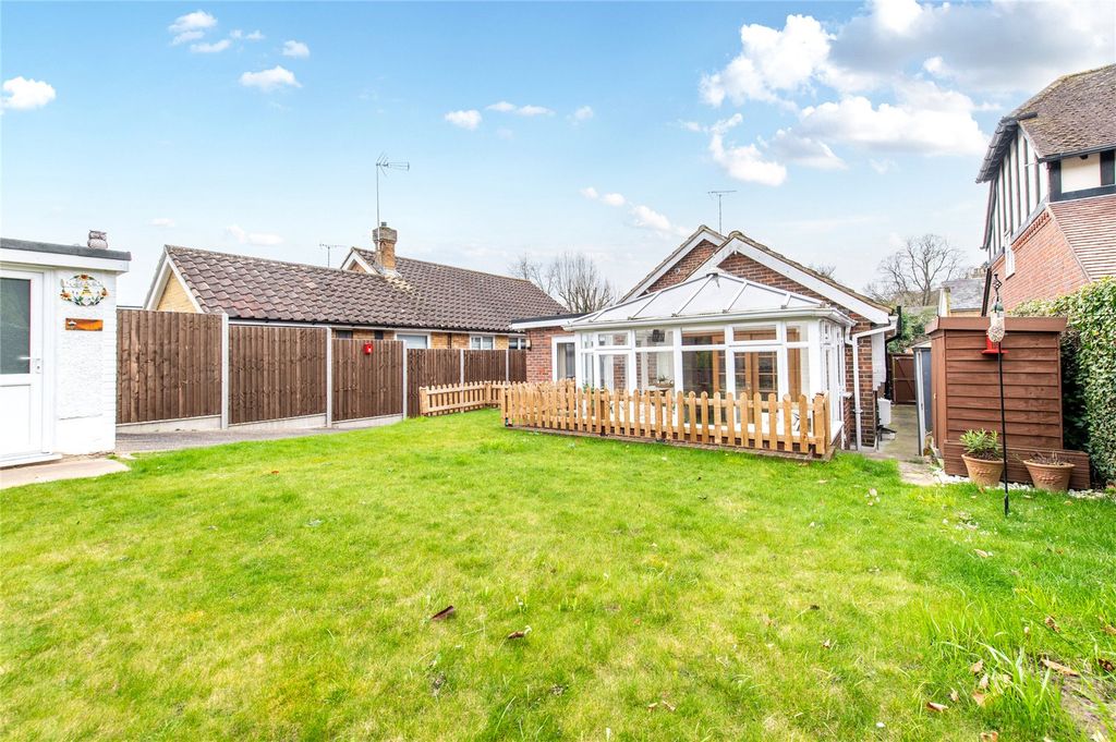 Property photo 2 of 17 Picture No. 26
