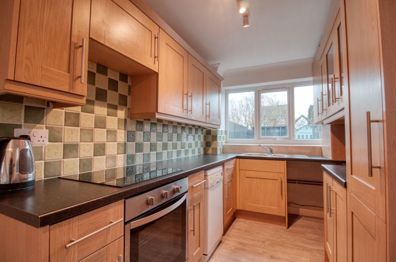 Property photo 2 of 15 Kitchen