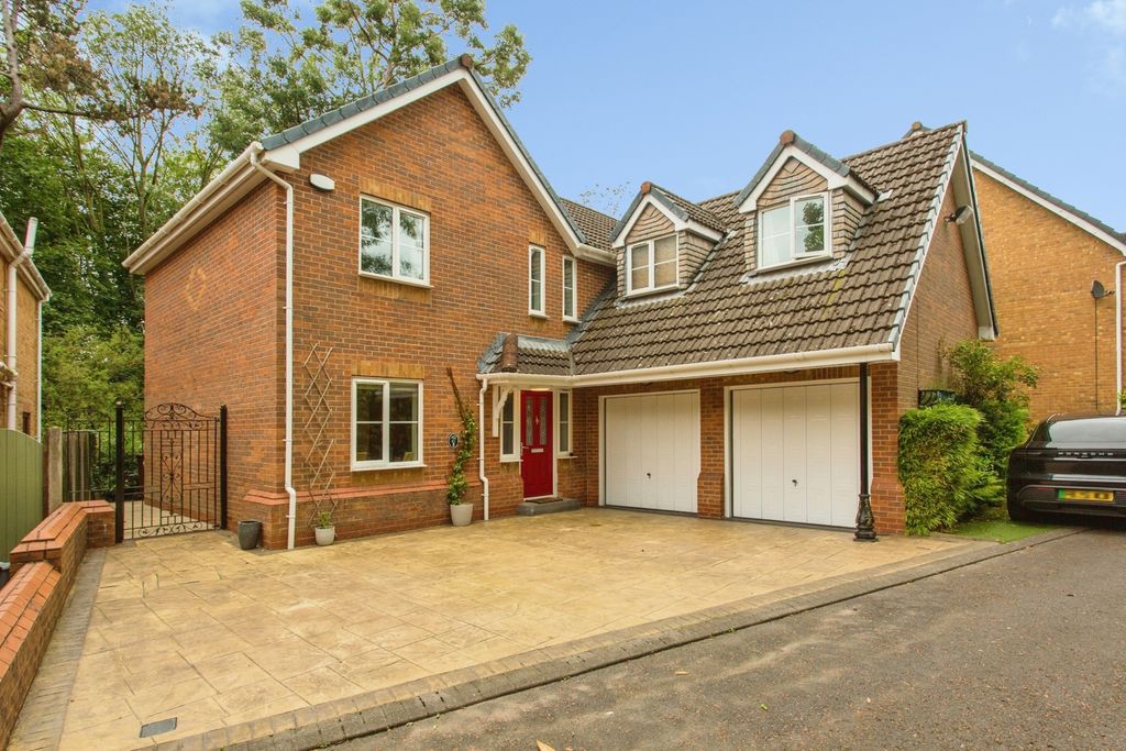 Property photo 1 of 27 Pbox-Img.Jpg