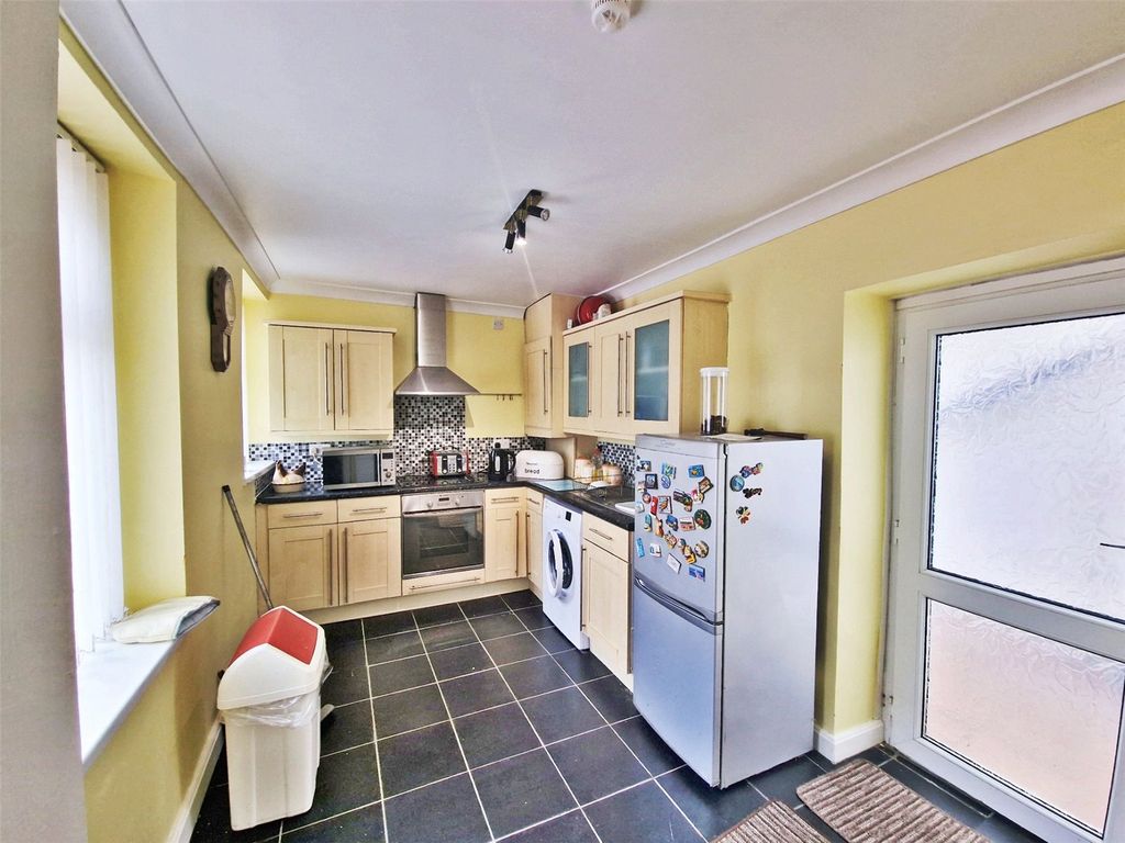 Property photo 3 of 11 Picture No. 09