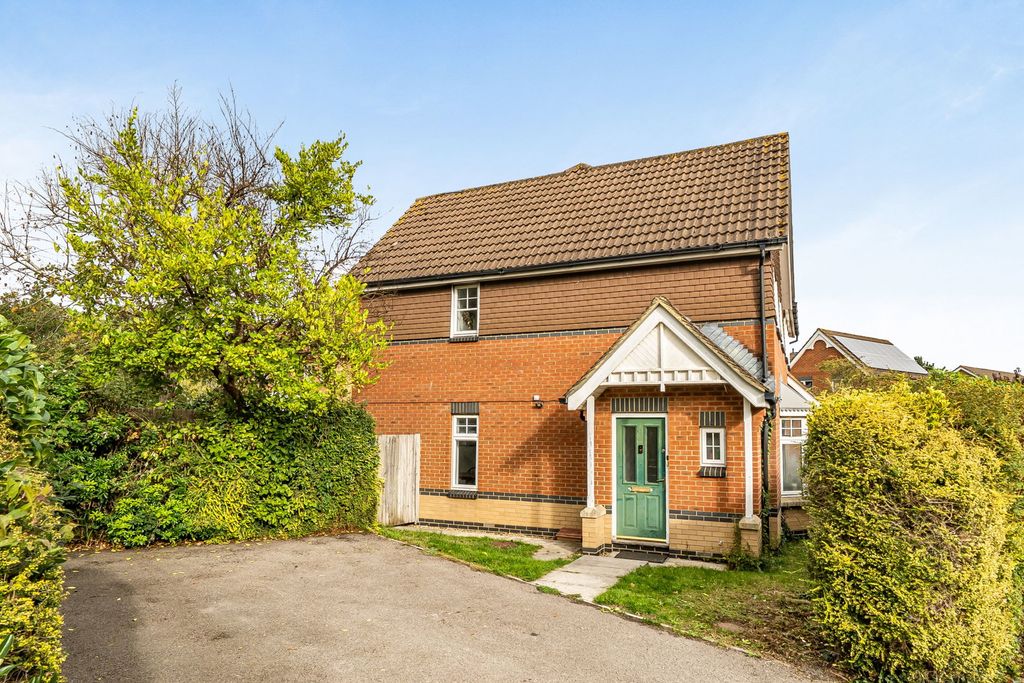Property photo 1 of 19
