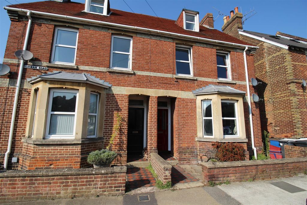 Property photo 1 of 8 Img_2875.Jpg