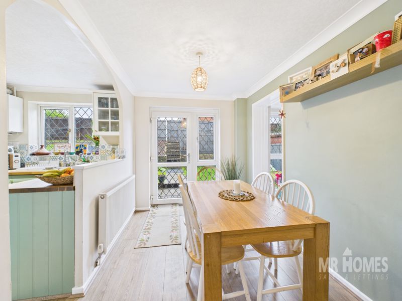 Property photo 3 of 38 Photo 7