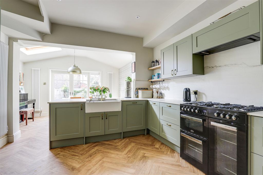 Property photo 3 of 23 Img_3575-Img_3579.Jpg