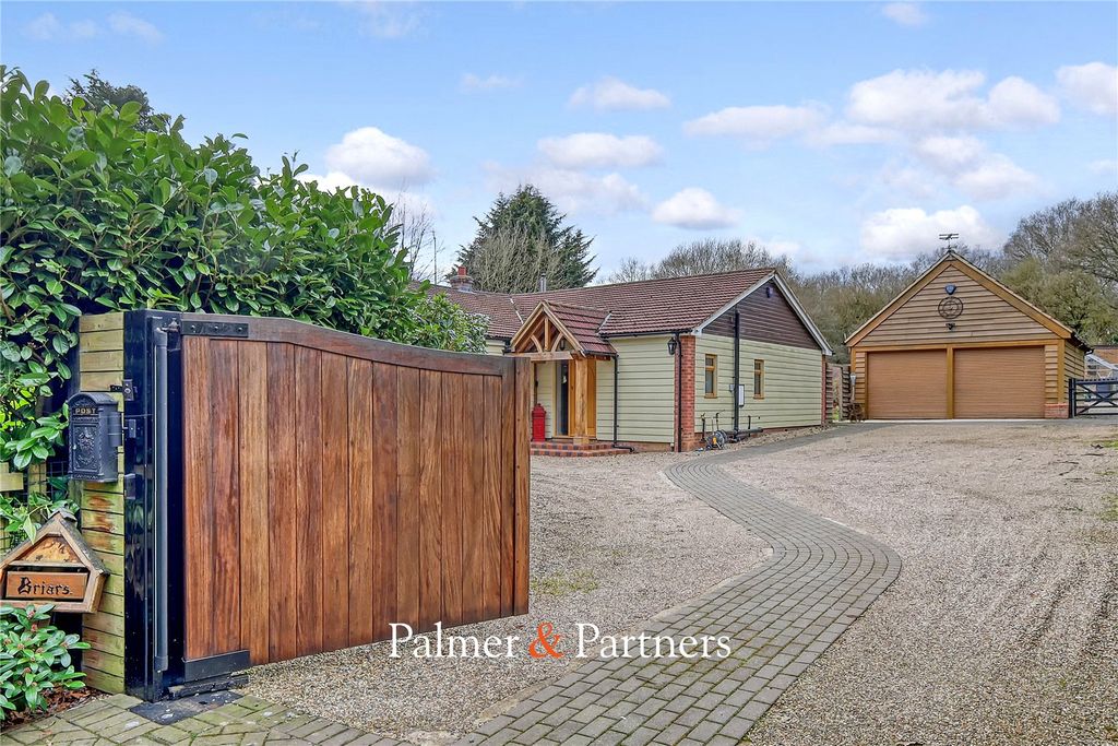 Property photo 3 of 60 Picture No. 35