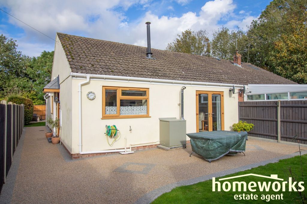 Property photo 2 of 19