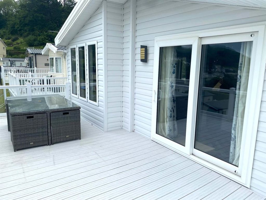 Property photo 3 of 26 661-3.Jpg