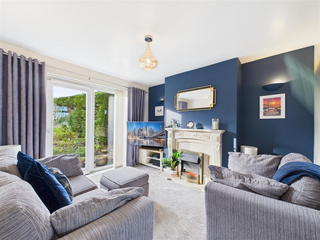 Property photo 2 of 16 Cam05207G0-Pr0079-Still008.Jpg