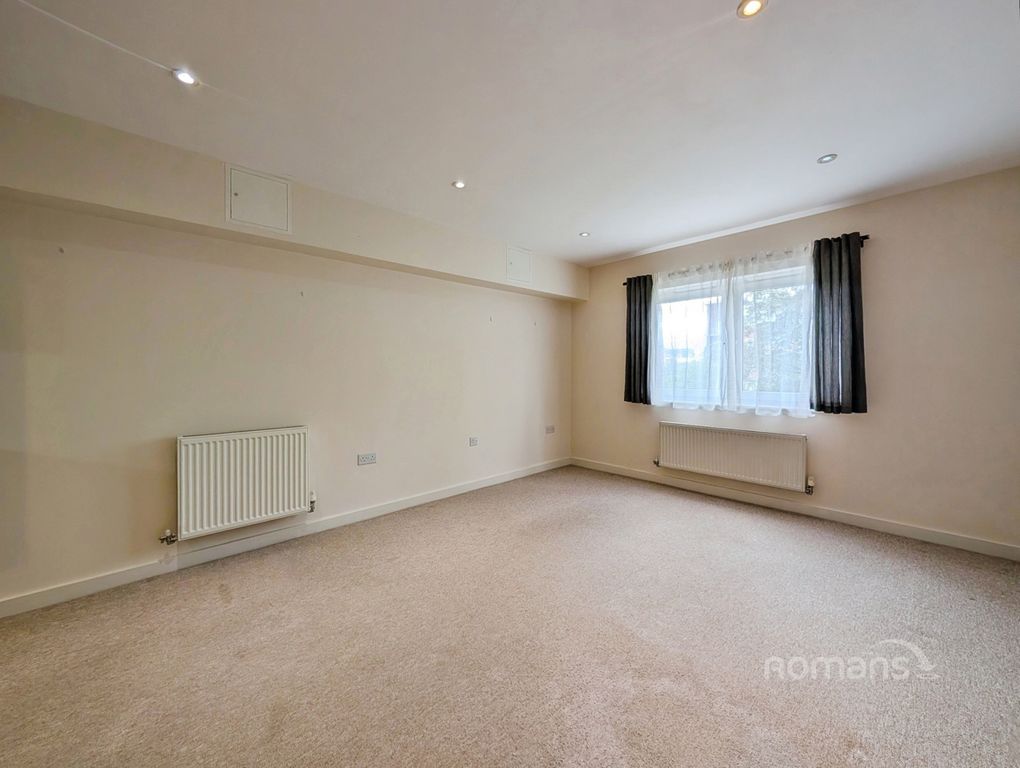 Property photo 2 of 9 Pbox-Img.Jpg