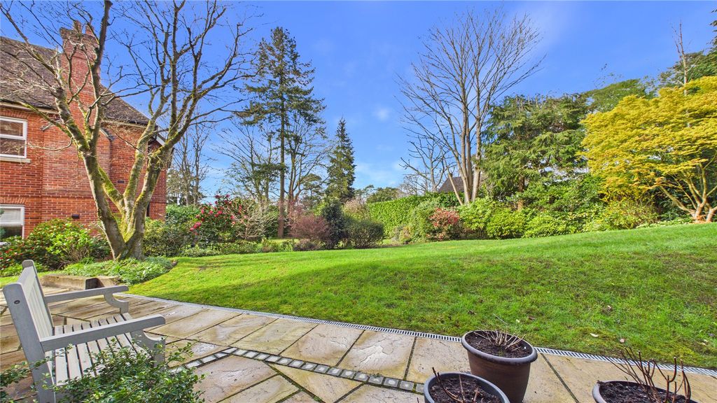 Property photo 2 of 13 Picture 2