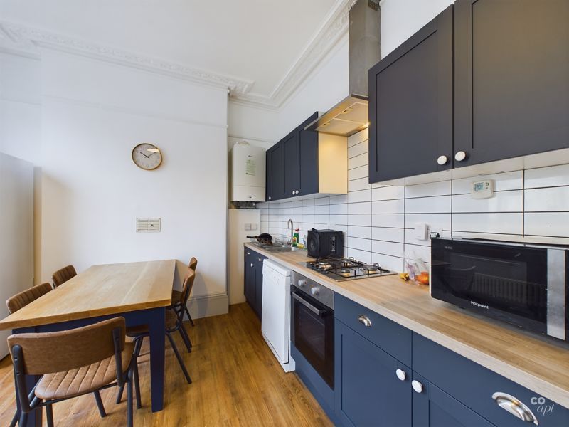 Property photo 1 of 10 Kitchen Area