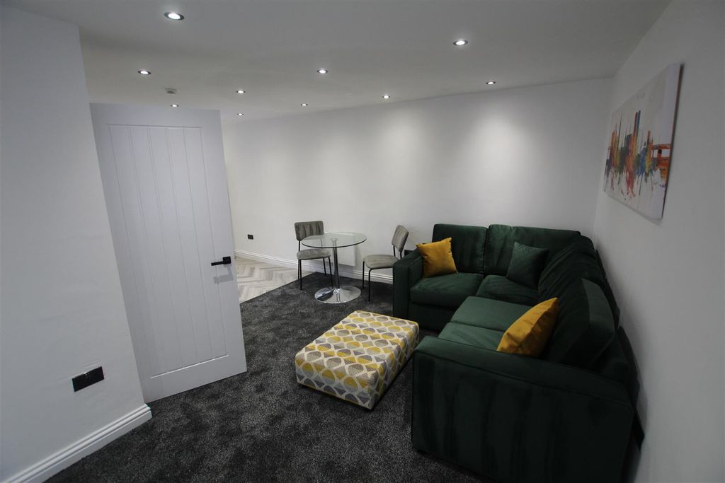 Property photo 1 of 4 Img_1831.Jpg