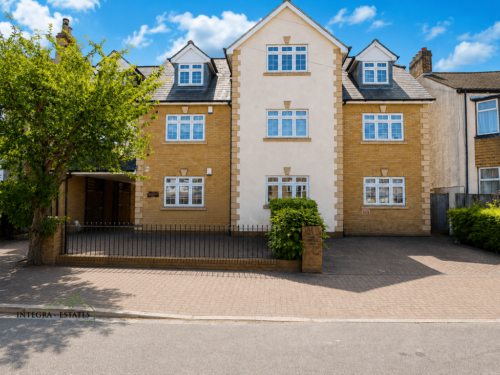 Property photo 1 of 18 Westbourne Apartments Beckenham Br3
