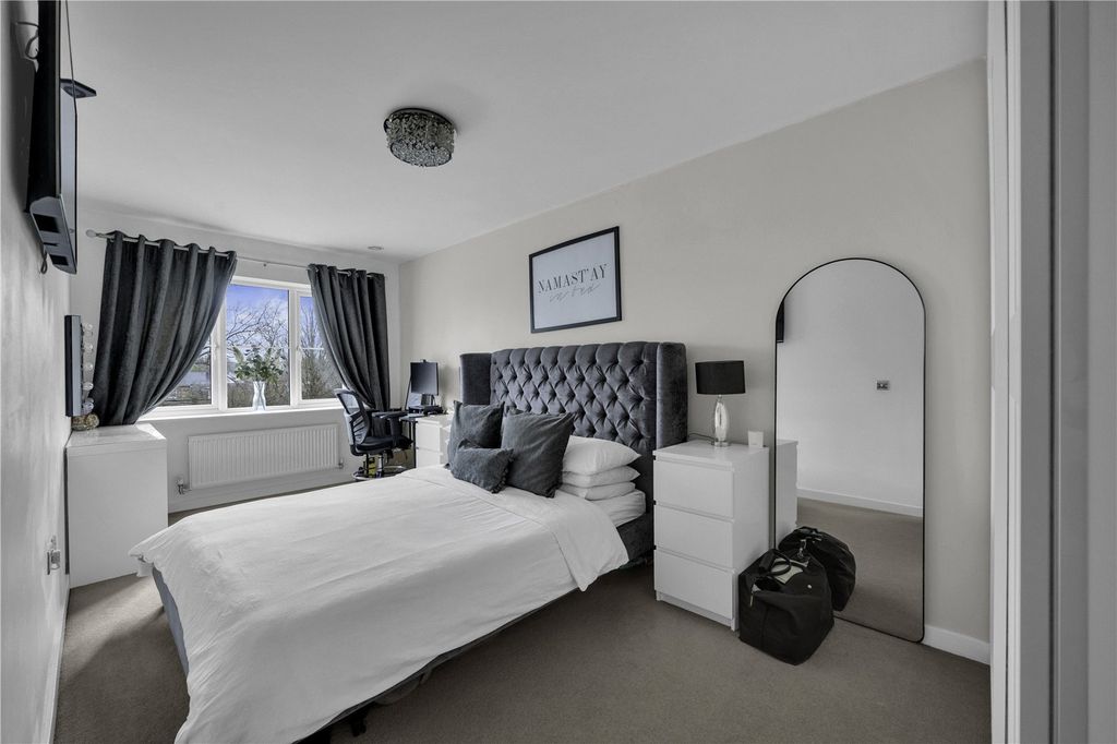 Property photo 3 of 9 Picture No. 02