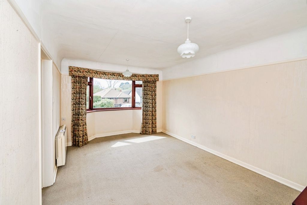 Property photo 2 of 23 Pbox-Img.Jpg